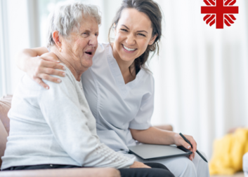 Výhody práce sestry v domácí péči: Individuální přístup, flexibilita a hlubší vztahy s pacienty