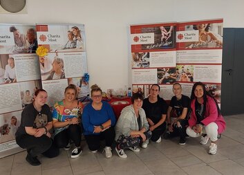 Říjen pro neziskovky 2024